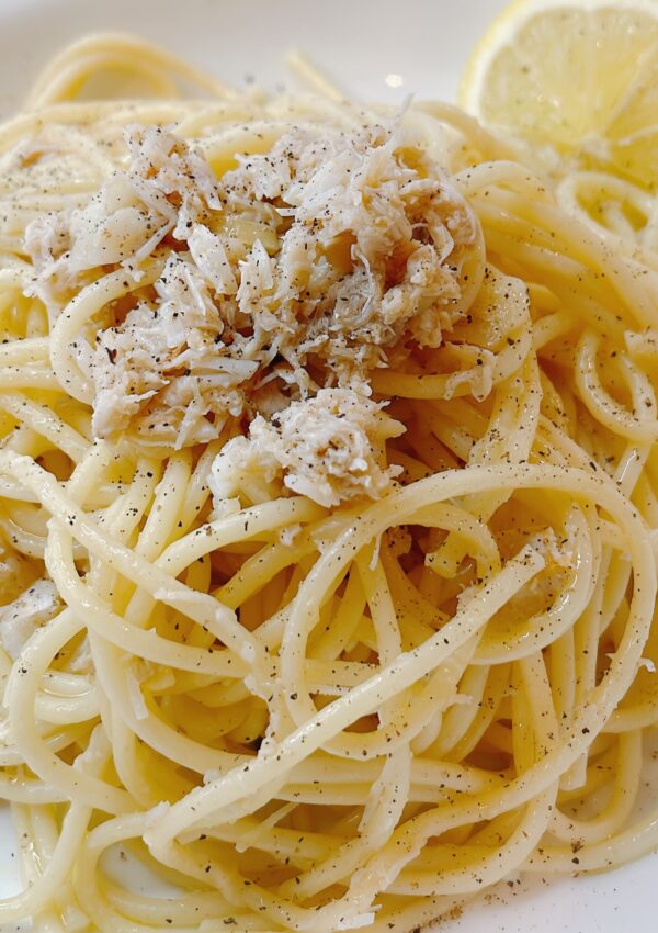 Spaghetti with Garlic and Olive Oil (Crabmeat)