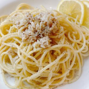 spaghetti with crab meat olive oil