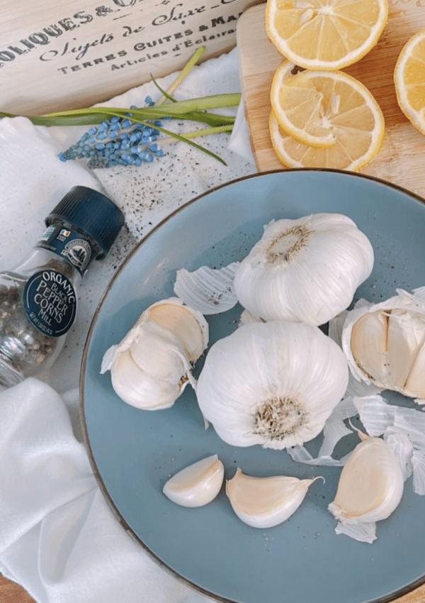 5 Best Garlic Crusher Tools for Cooking